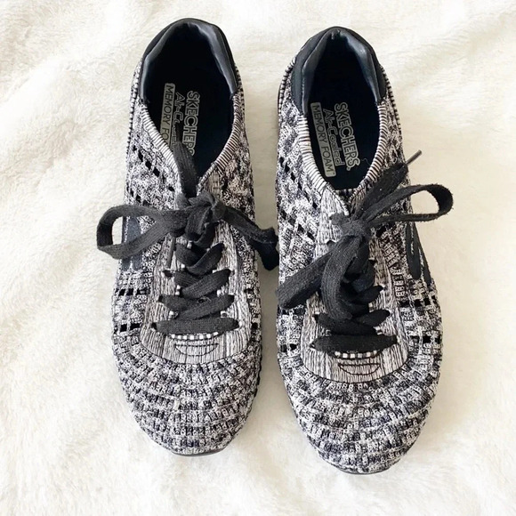Skechers black and white air cooled memory foam woven stretch lace up sneakers - Picture 6 of 9
